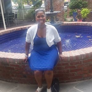 Meet your Posher, Sheauna